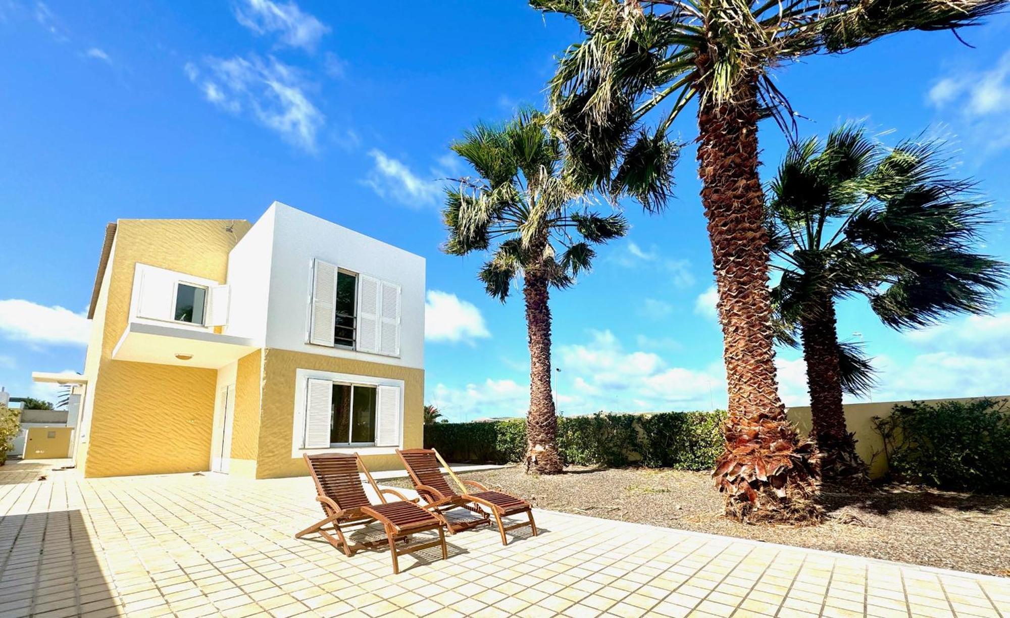 Profetas Guesthouse Porto Santo Exteriör bild