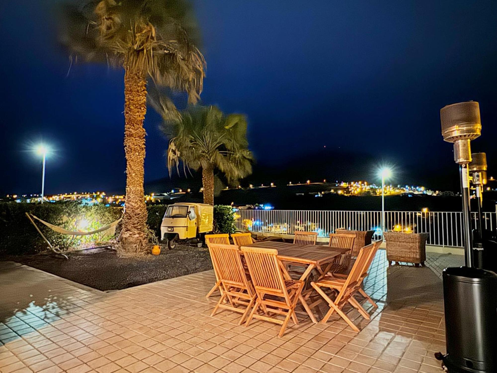 Profetas Guesthouse Porto Santo Exteriör bild