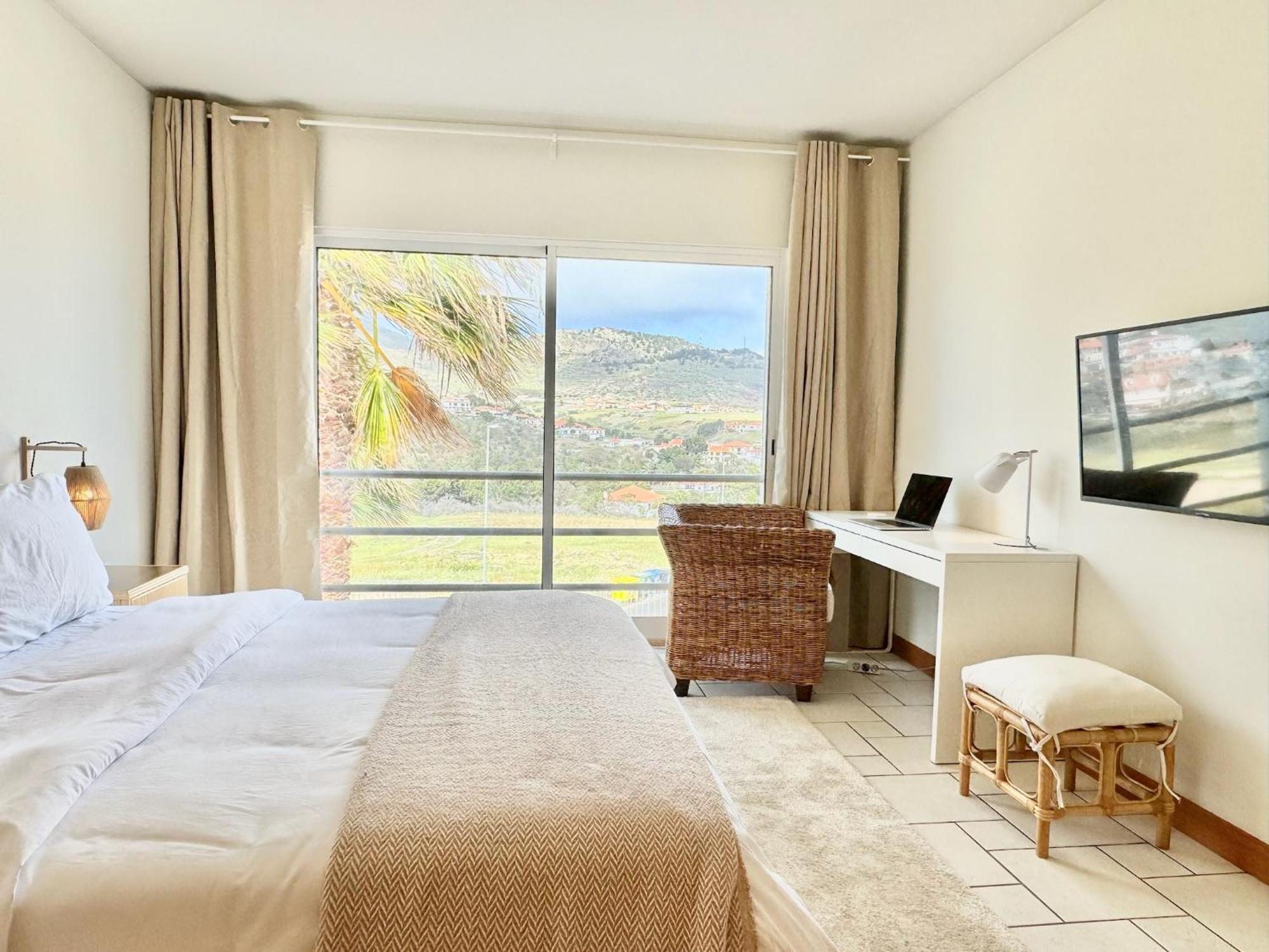 Profetas Guesthouse Porto Santo Exteriör bild